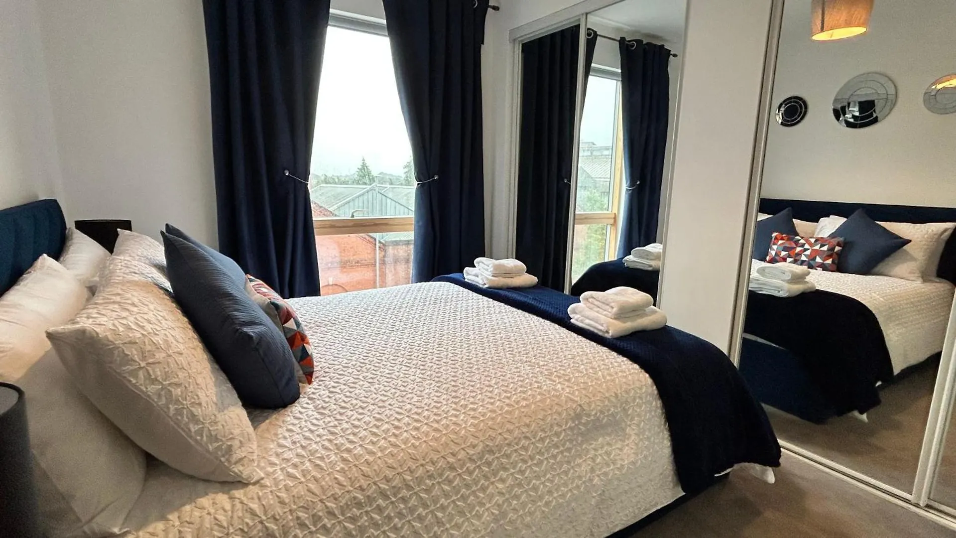 Elegant Modern 2-Bed Apartment In The Heart Of Belfast Velká Británie