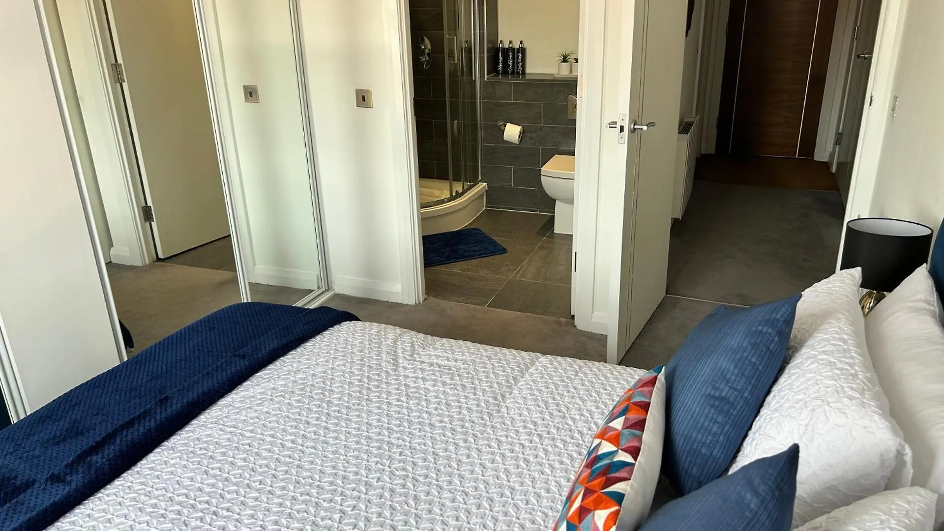 Elegant Modern 2-Bed Apartment In The Heart Of Belfast Velká Británie